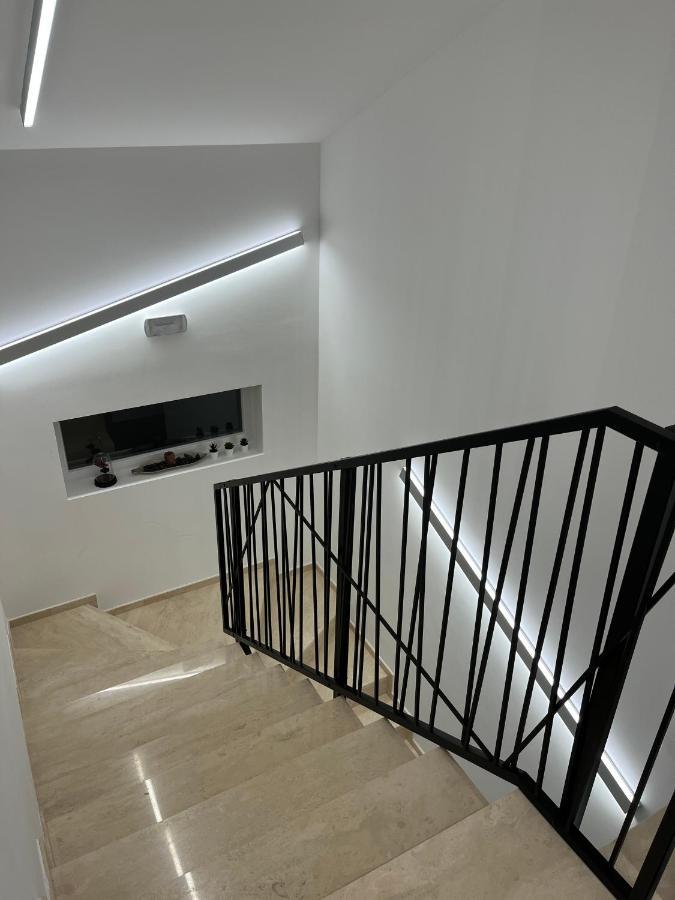Maestro - Rooms & Restaurant Vukovar Exteriör bild