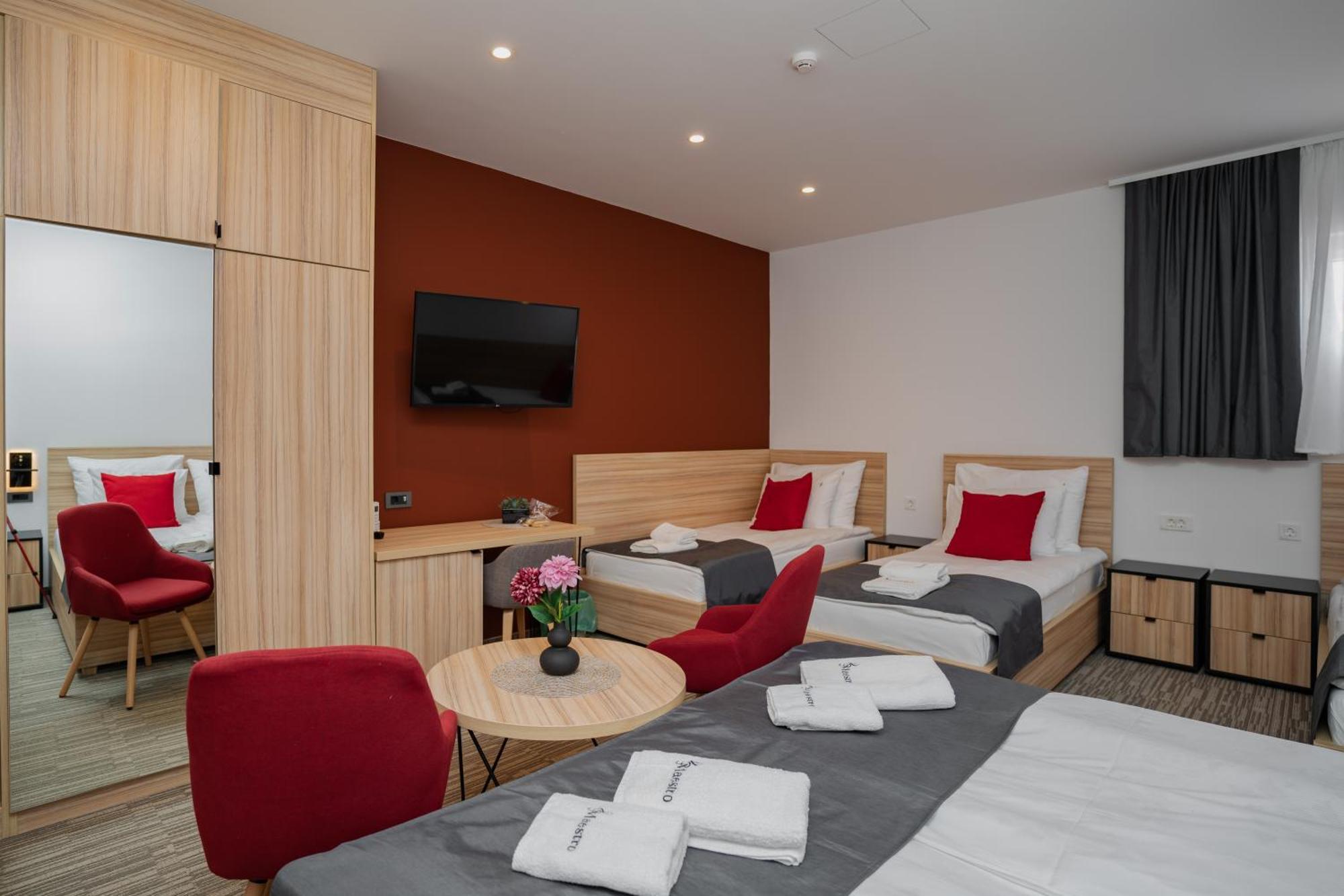 Maestro - Rooms & Restaurant Vukovar Rum bild